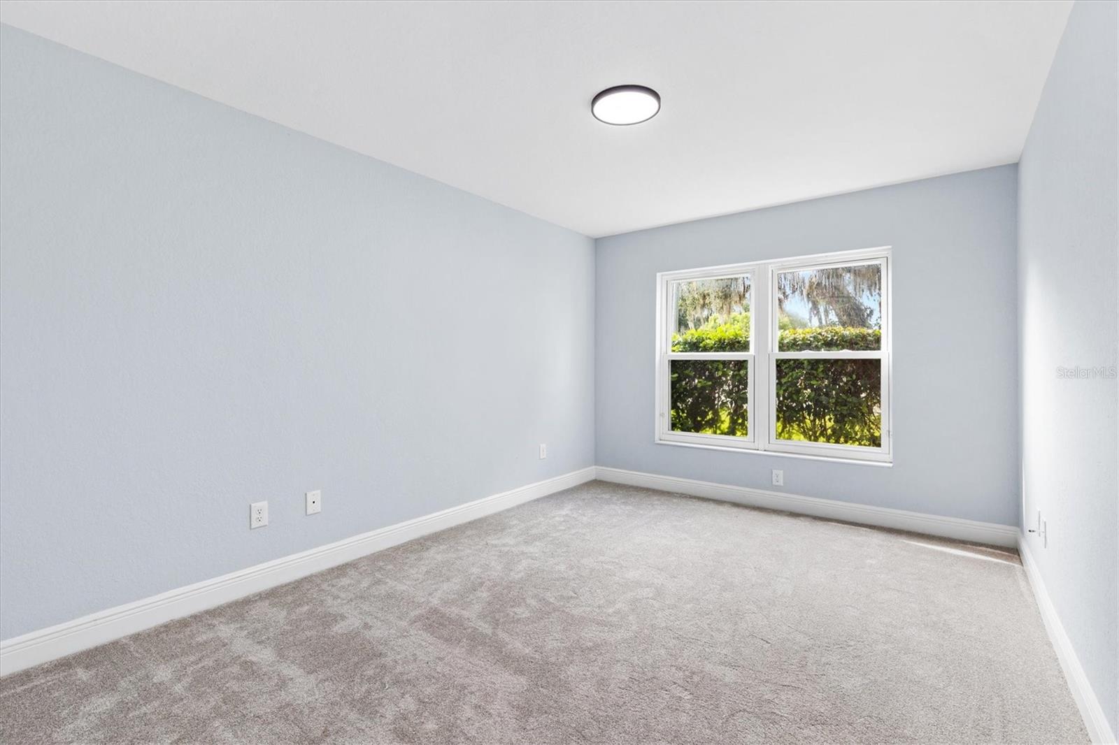 5032 Neptune Cir Property Photo 18