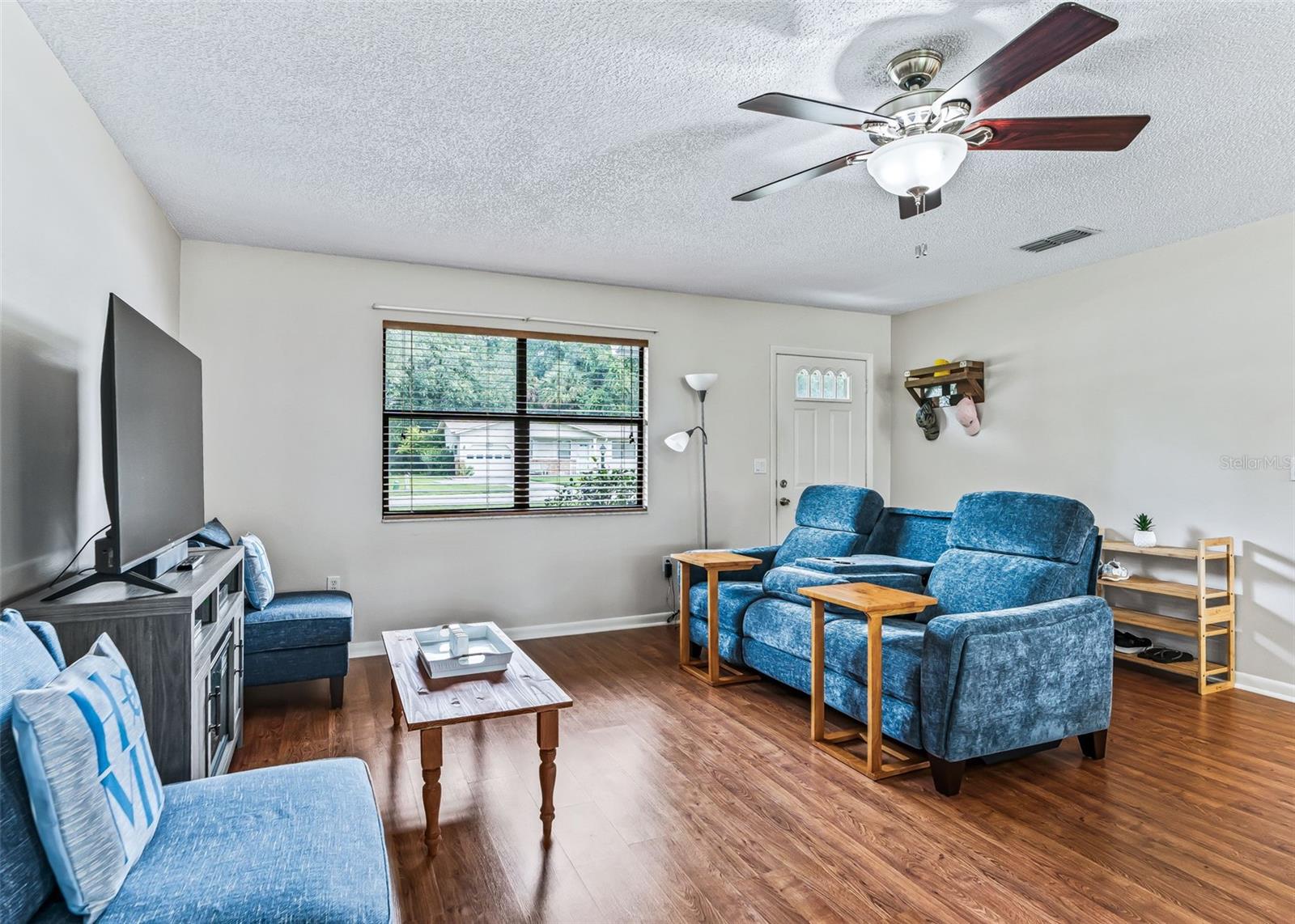 65 Aberdeen Cir Property Photo 7