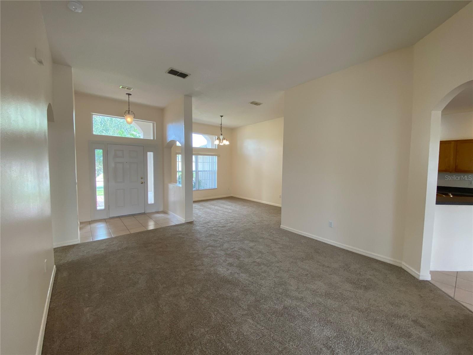 2911 Sweetspire Cir Property Photo 8