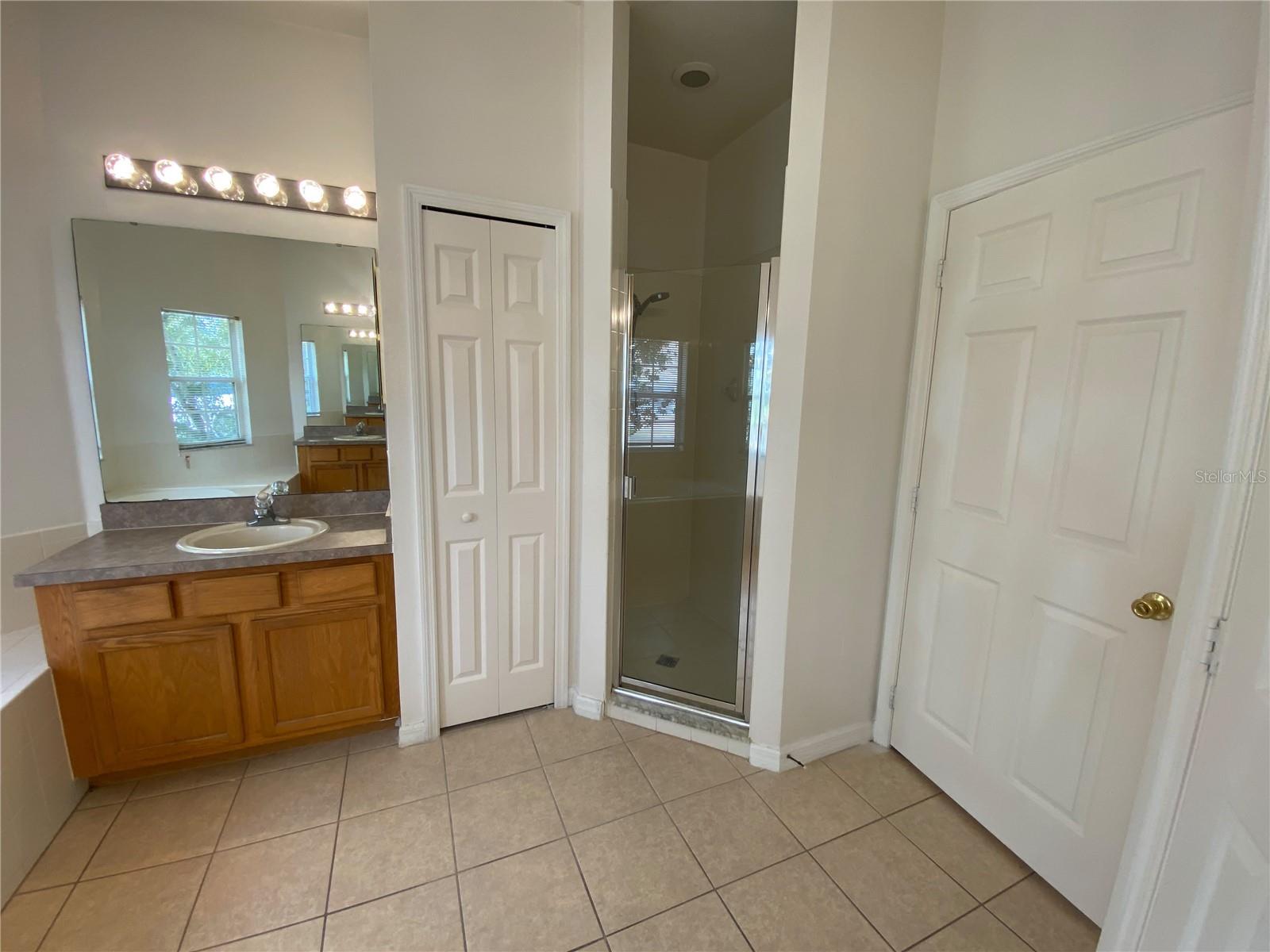 2911 Sweetspire Cir Property Photo 21