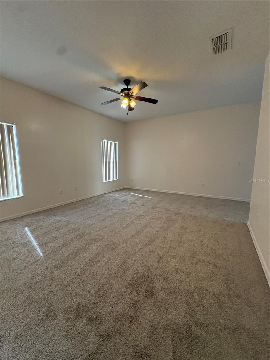 2911 Sweetspire Cir Property Photo 32