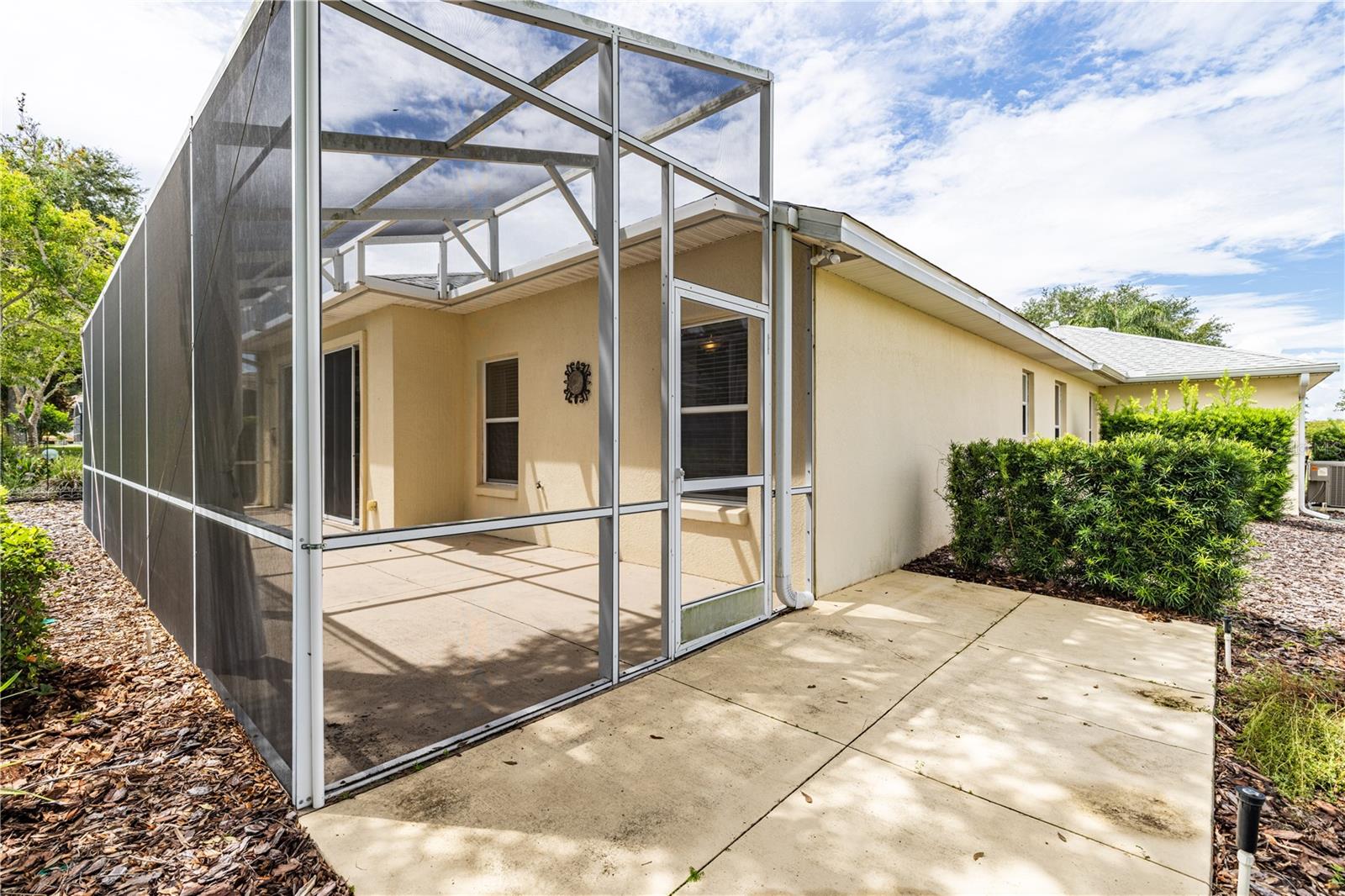 5370 Indian Ocean Loop Property Photo 30