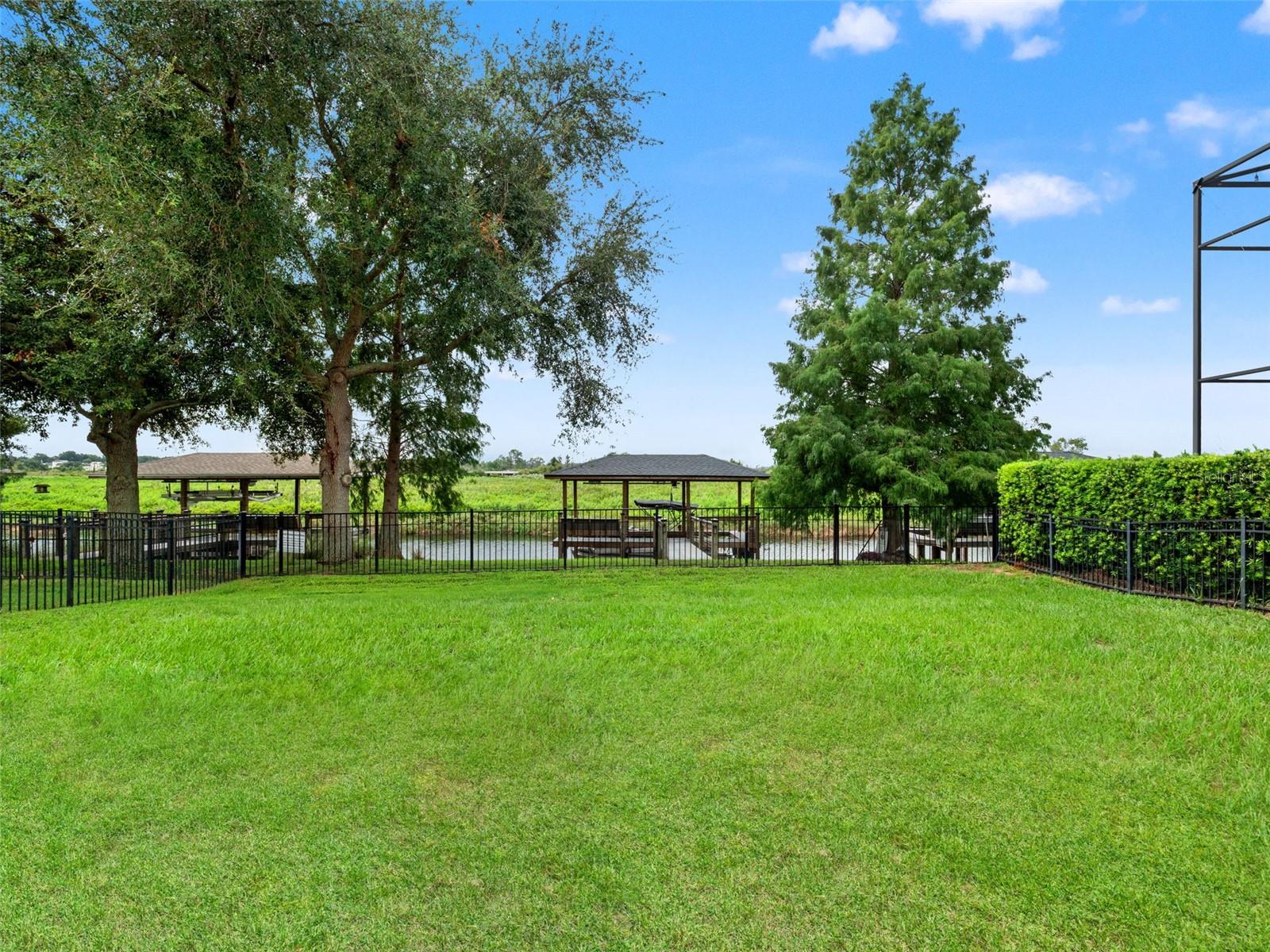 720 Barefoot Bay Loop Property Photo 42