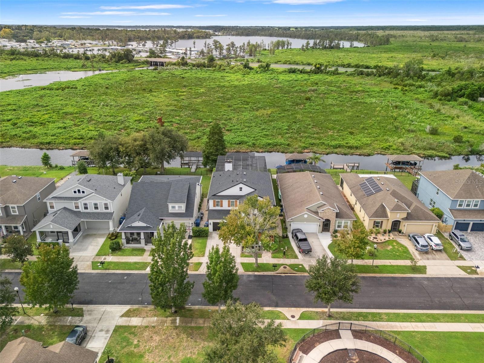 720 Barefoot Bay Loop Property Photo 45