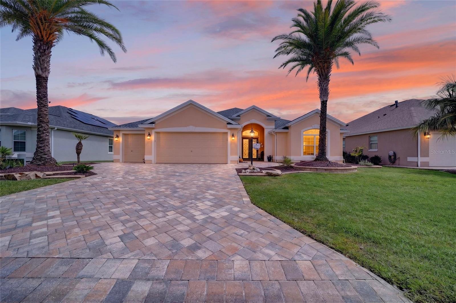 3751 Wine Palm Way Property Photo 1