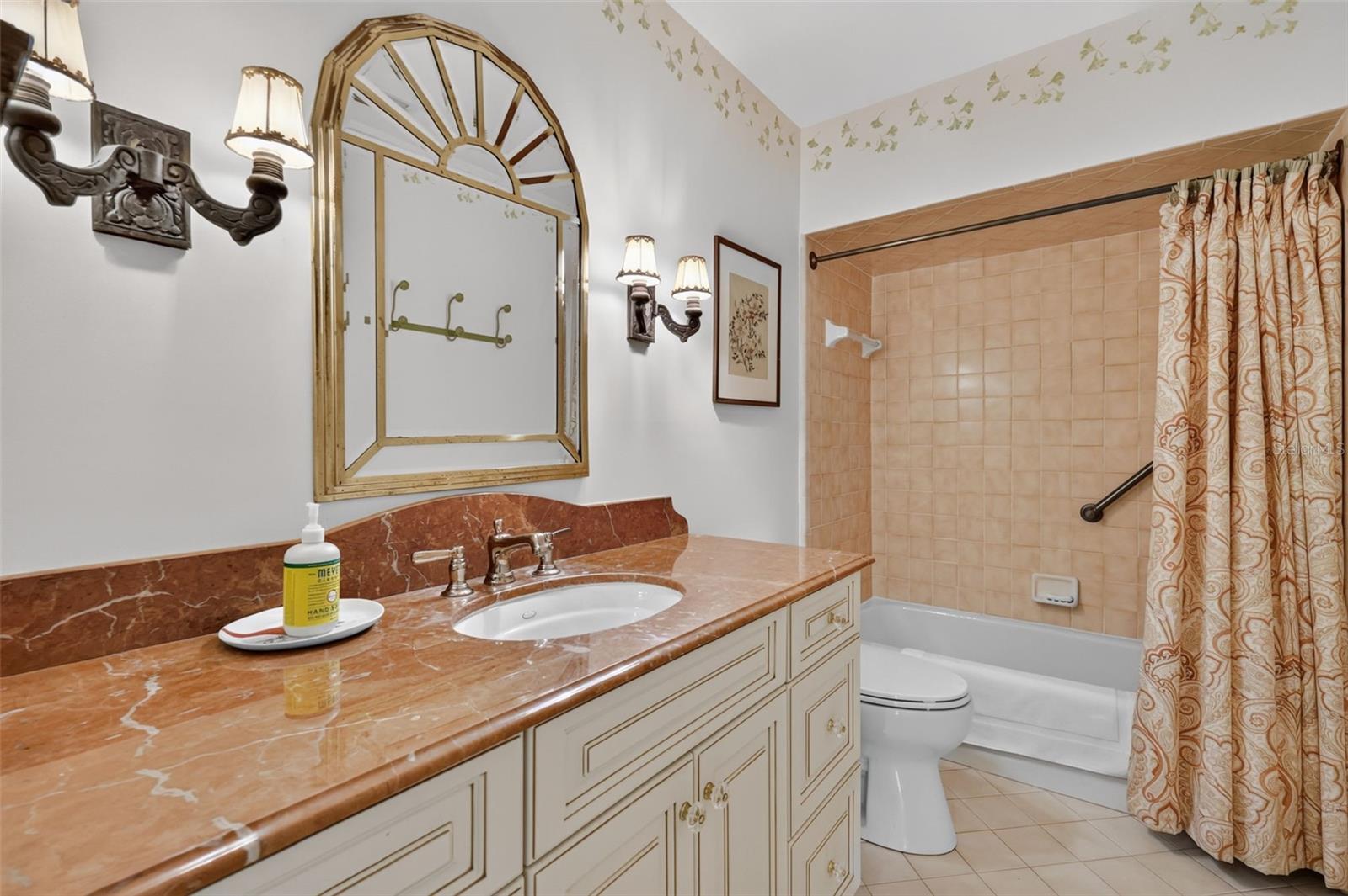 3081 Lakeshore Dr Property Photo 39