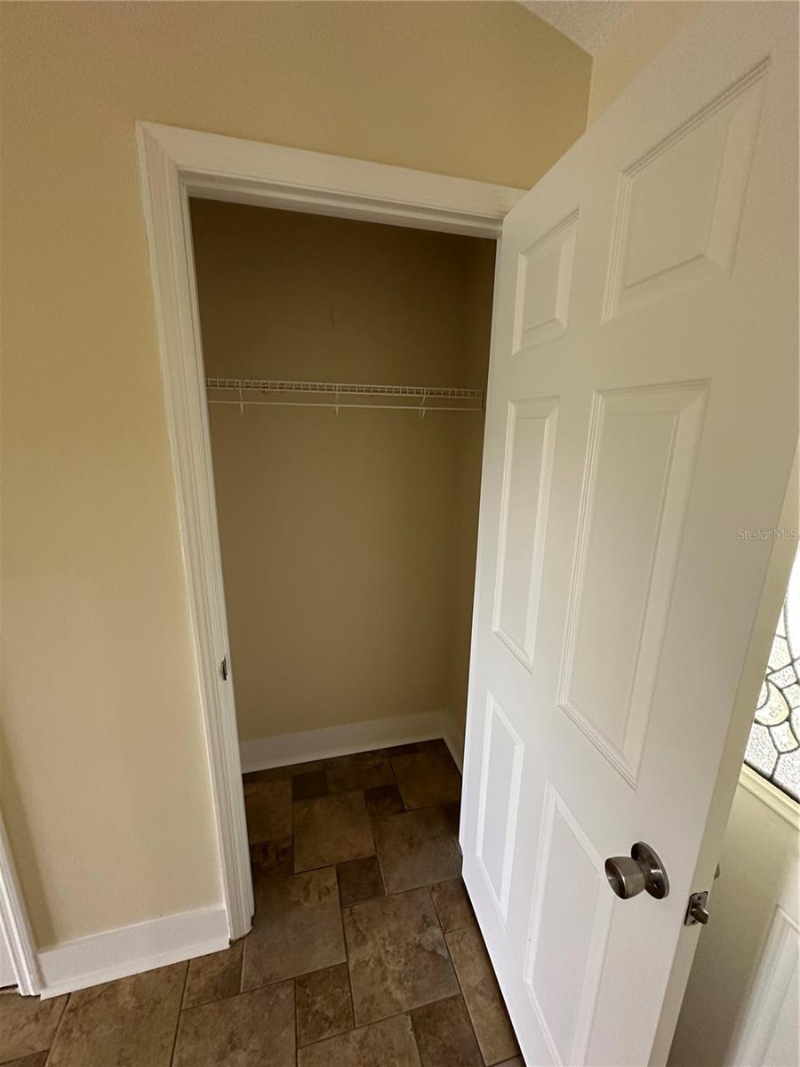10 Sunnyside Dr Property Photo 5