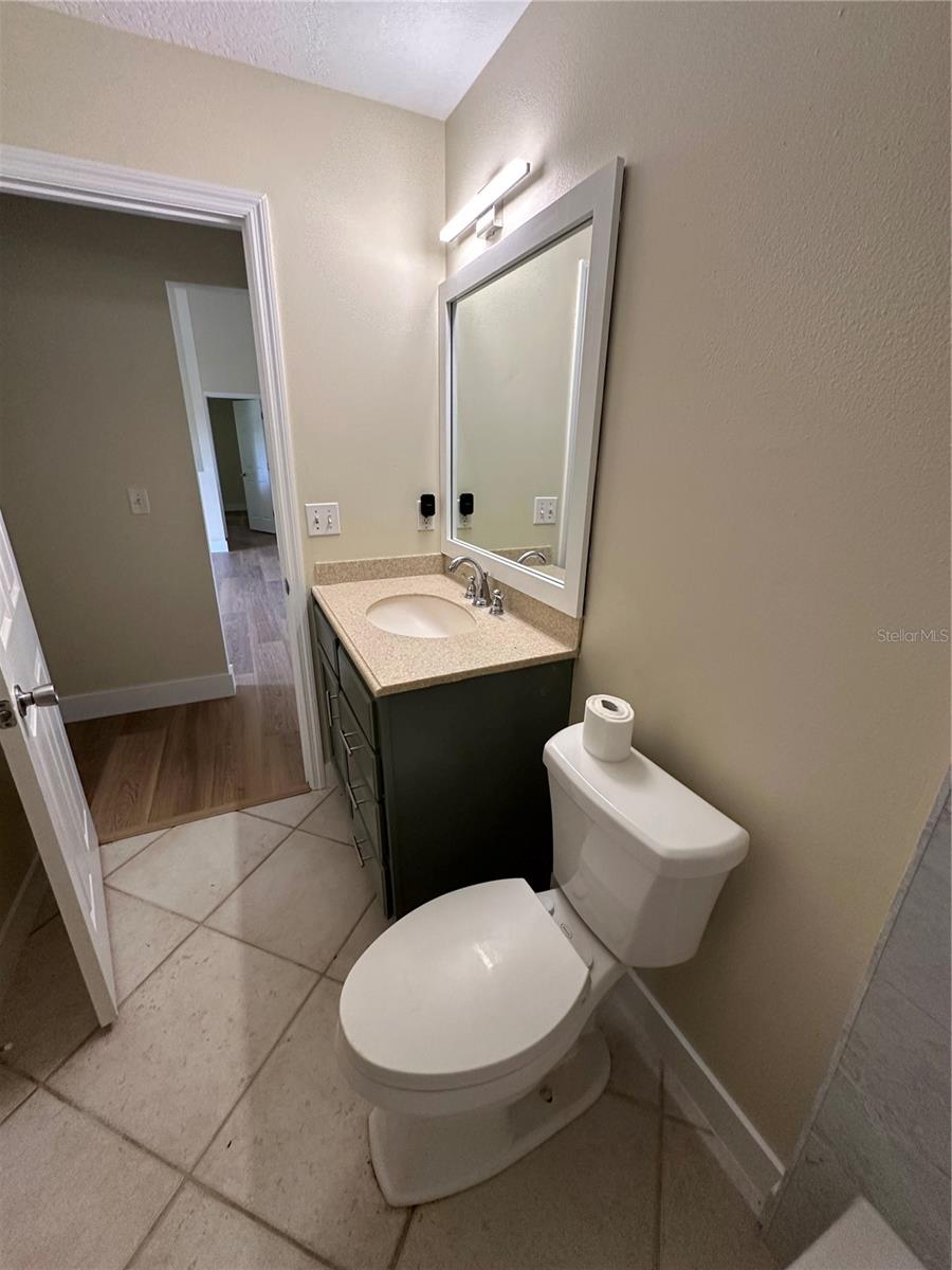 10 Sunnyside Dr Property Photo 13