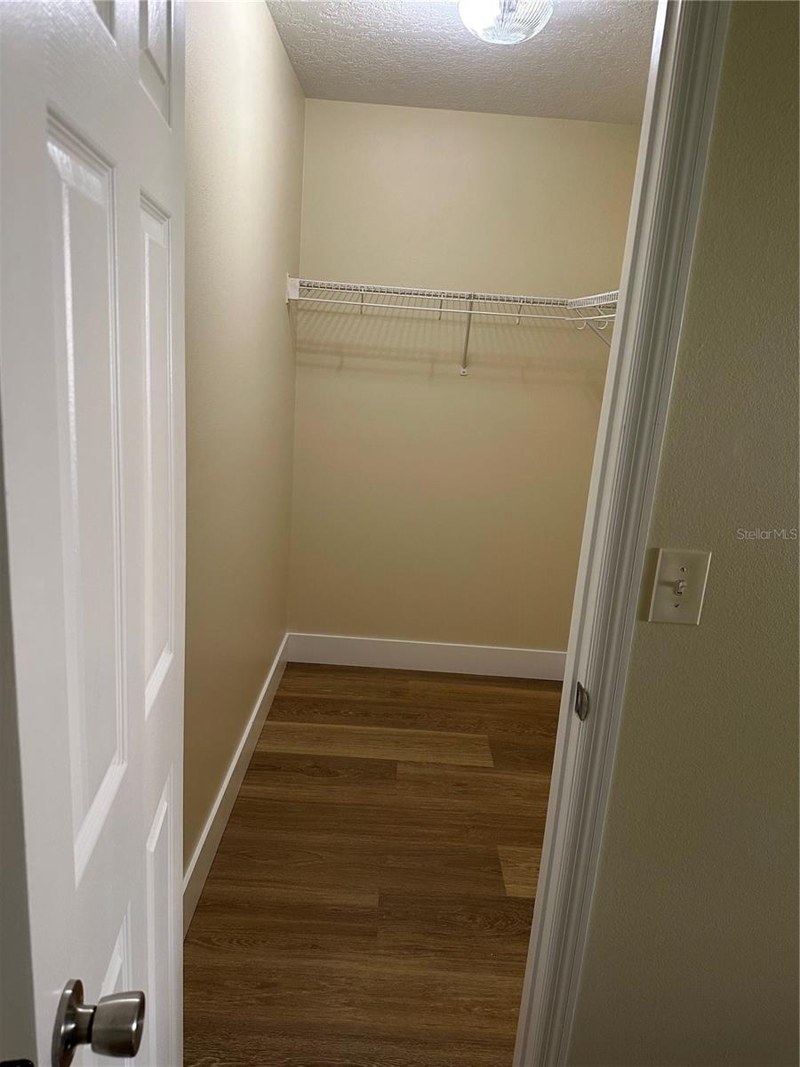 10 Sunnyside Dr Property Photo 16