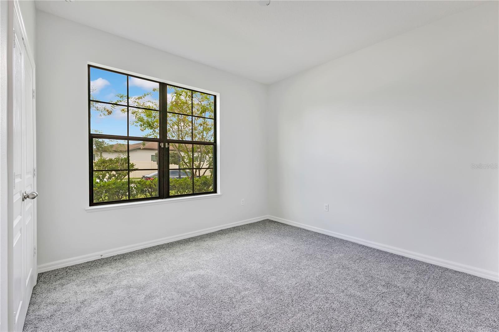5054 Sicily Dr Property Photo 15