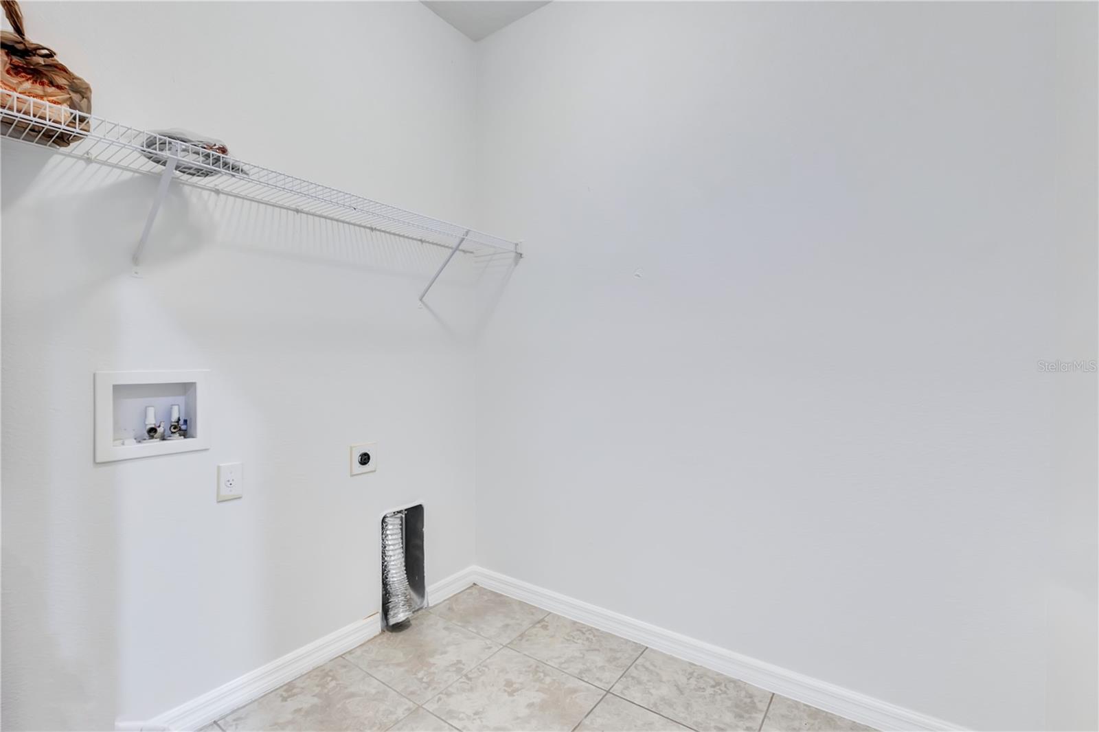 5054 Sicily Dr Property Photo 17