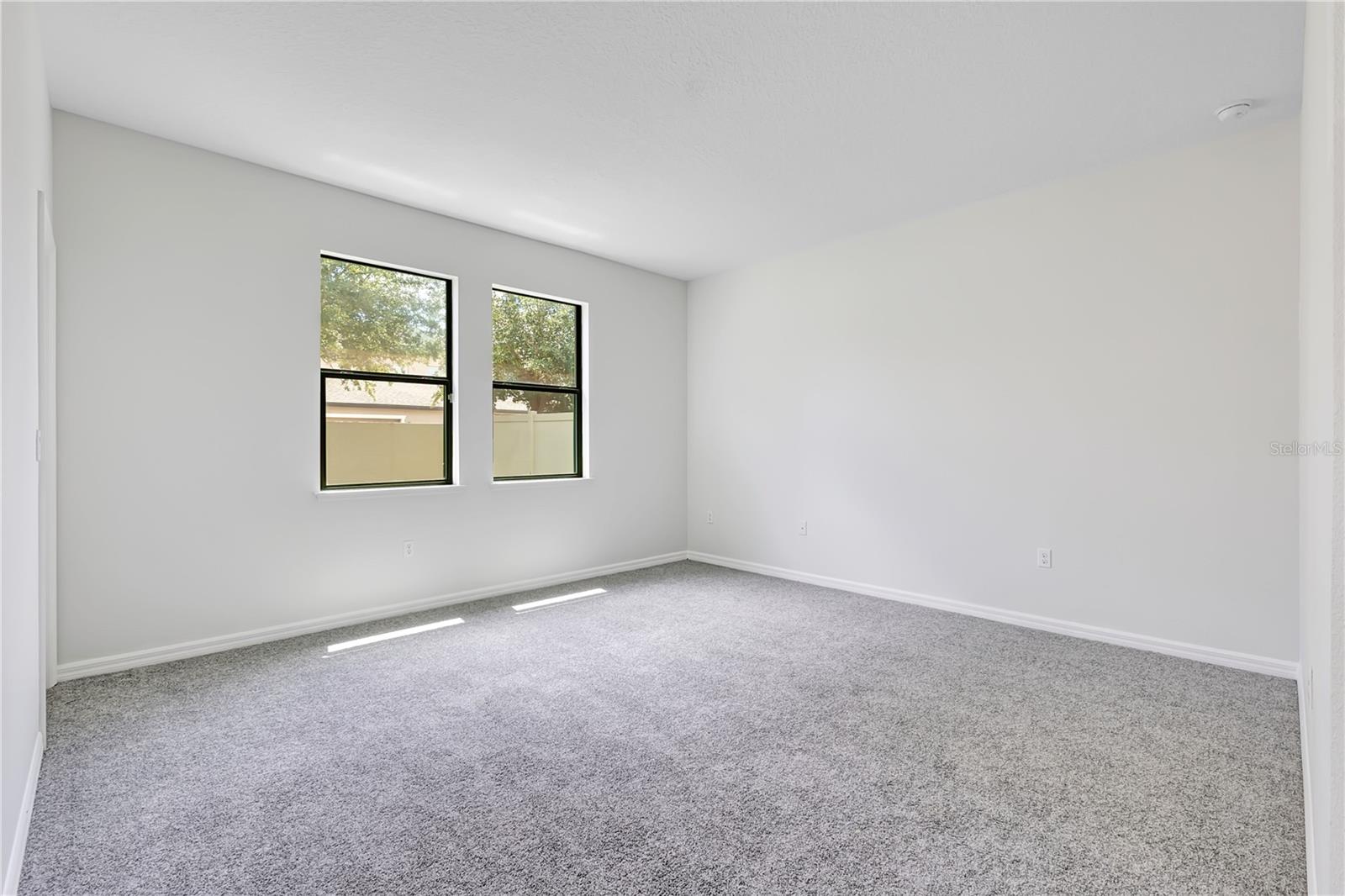 5054 Sicily Dr Property Photo 23