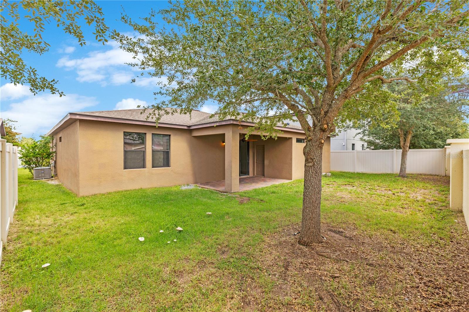 5054 Sicily Dr Property Photo 36