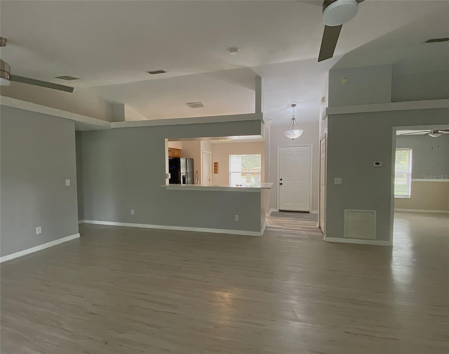 11705 Chapelle Ct Property Photo 5