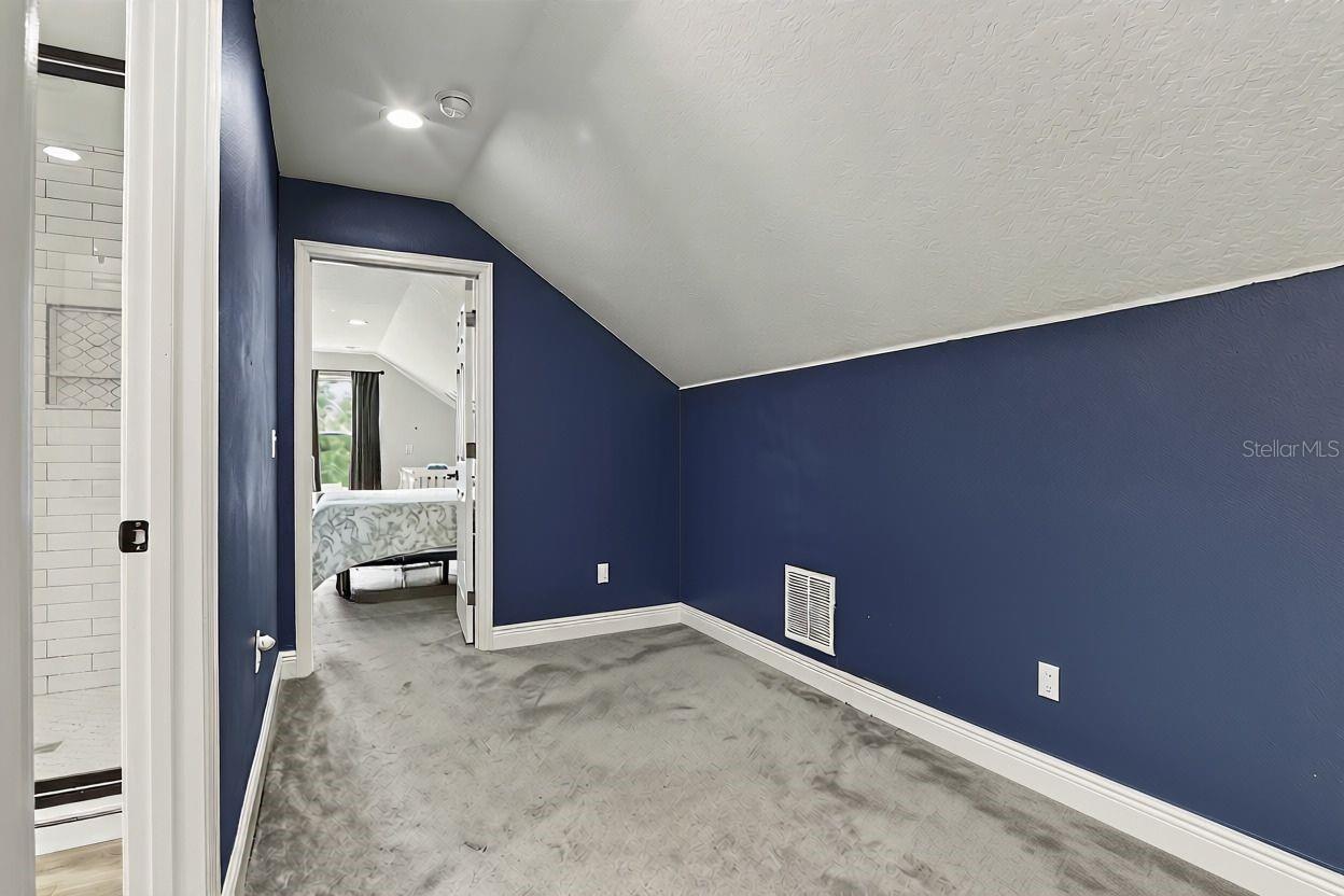 10725 Dark Water Ct Property Photo 29