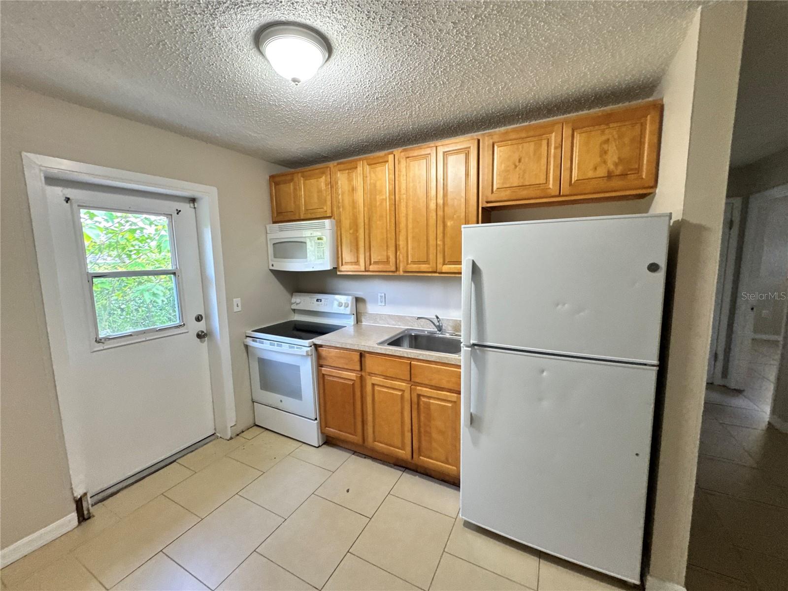 2100 South St #c Property Photo 4