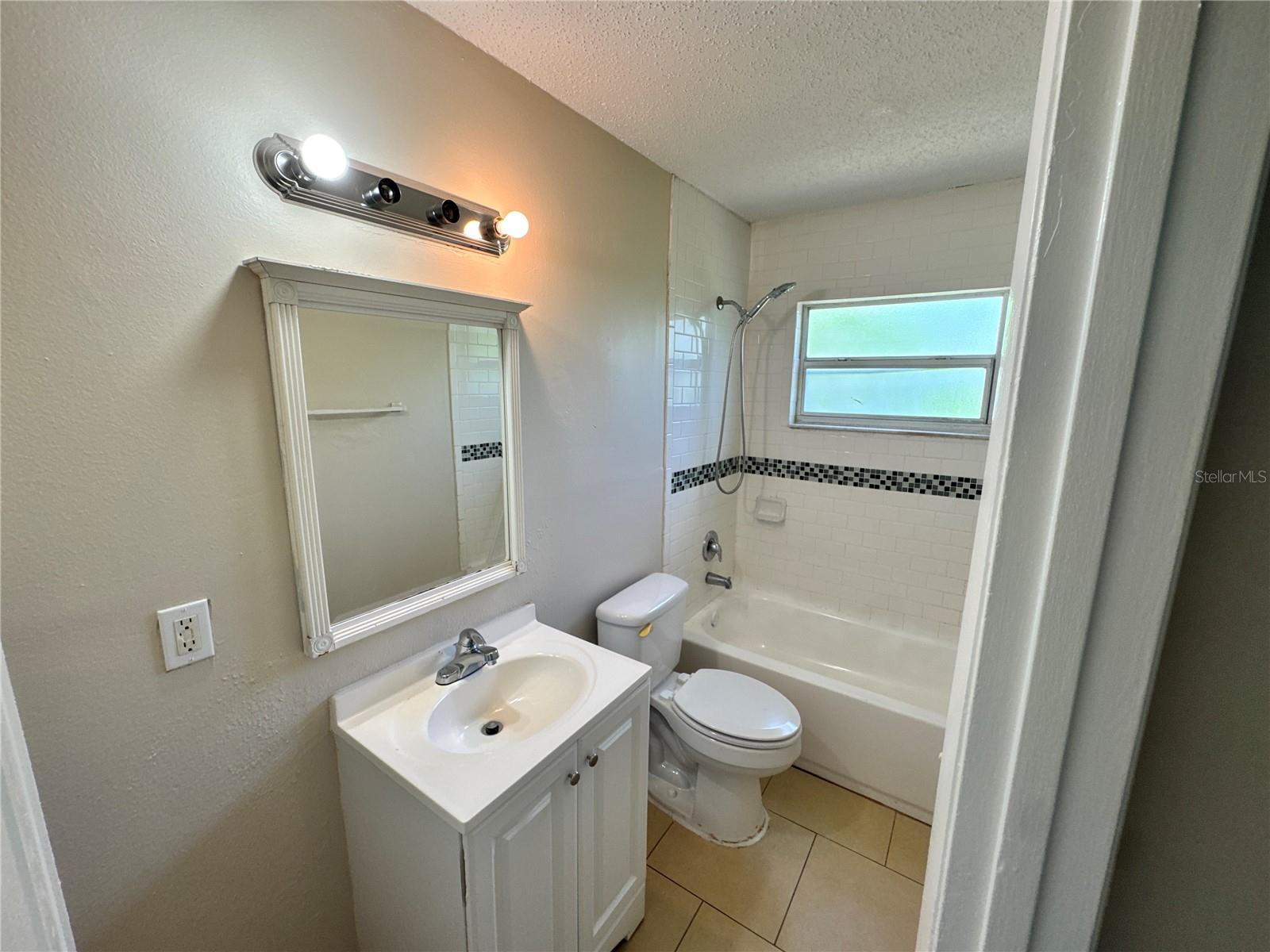 2100 South St #c Property Photo 9