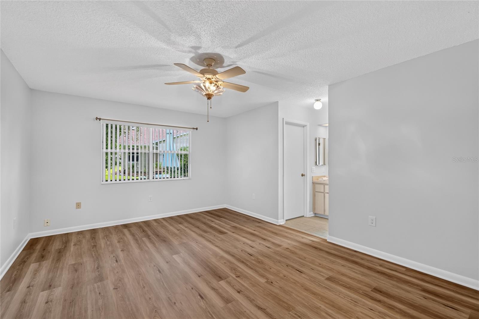 822 Dundee Cir Property Photo 20