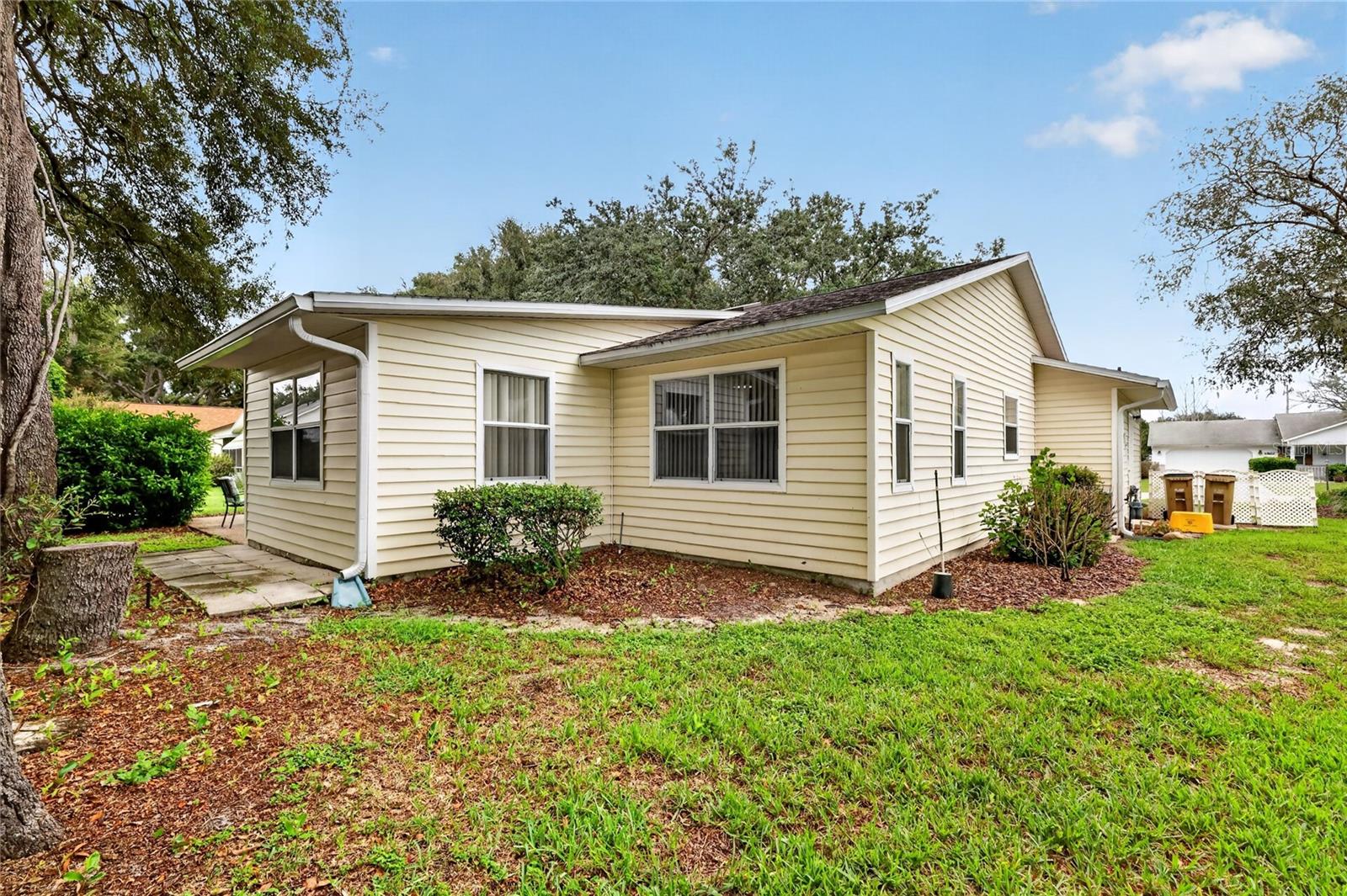 822 Dundee Cir Property Photo 32