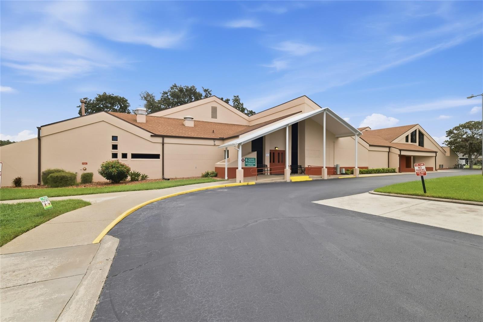 822 Dundee Cir Property Photo 33