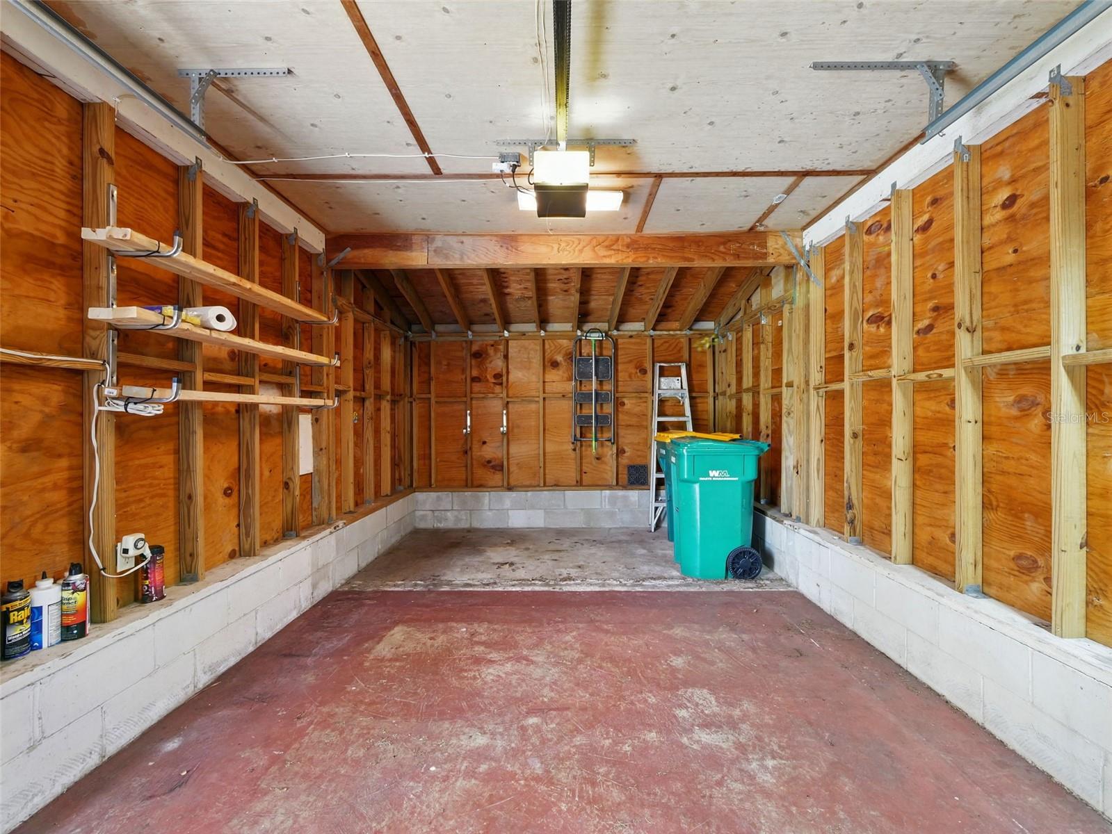 1426 Crestview Dr Property Photo 31