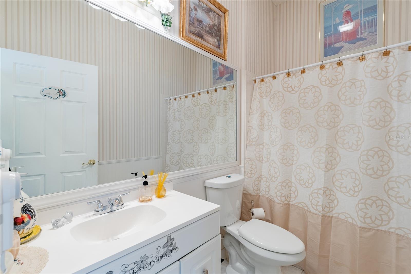1009 La Mesa Ln Property Photo 21