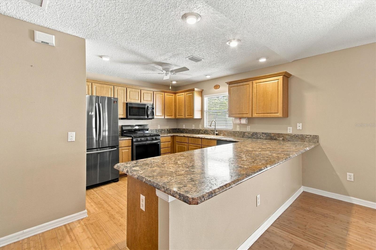 1075 Burnettown Pl Property Photo 2