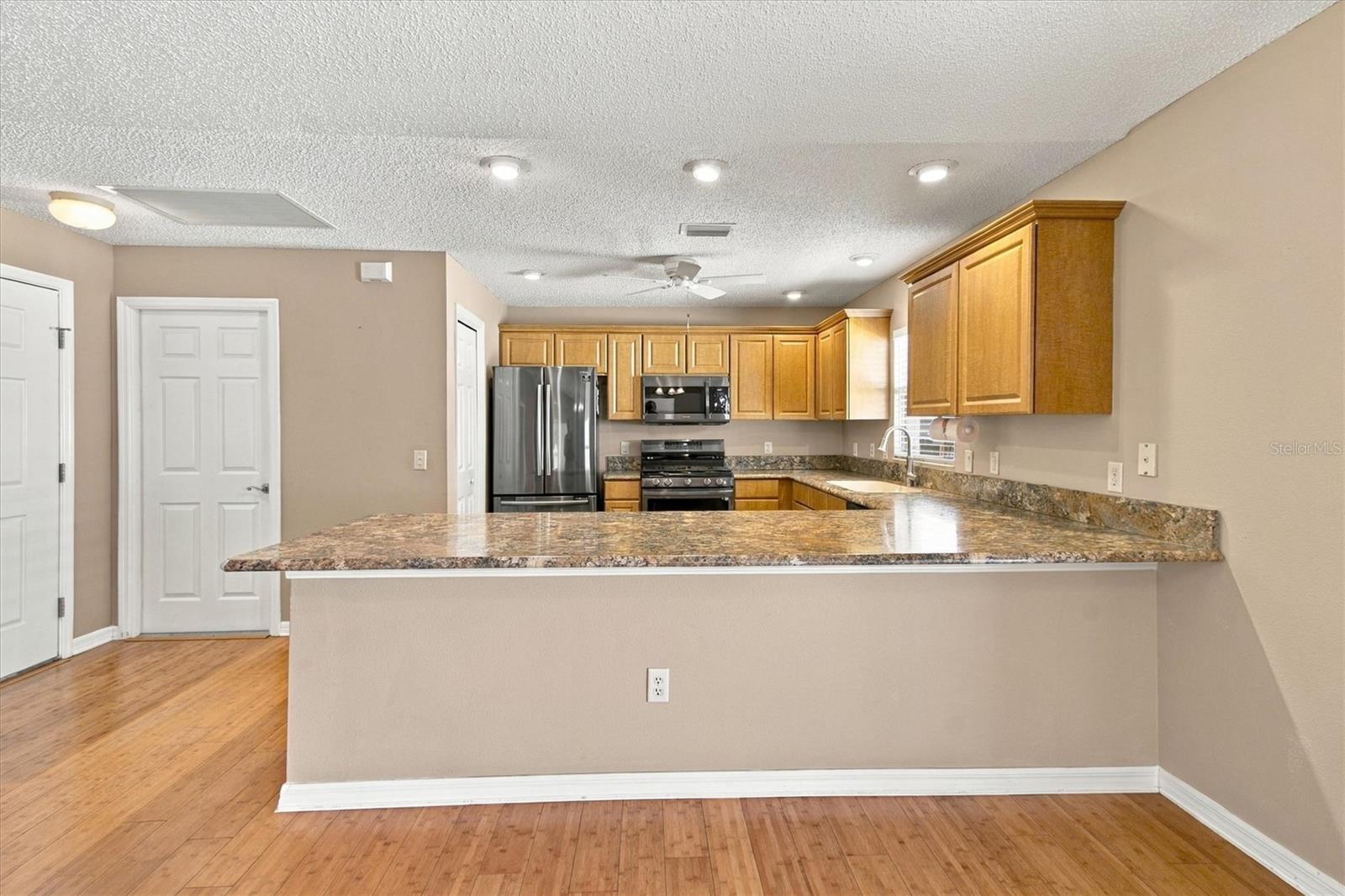1075 Burnettown Pl Property Photo 3