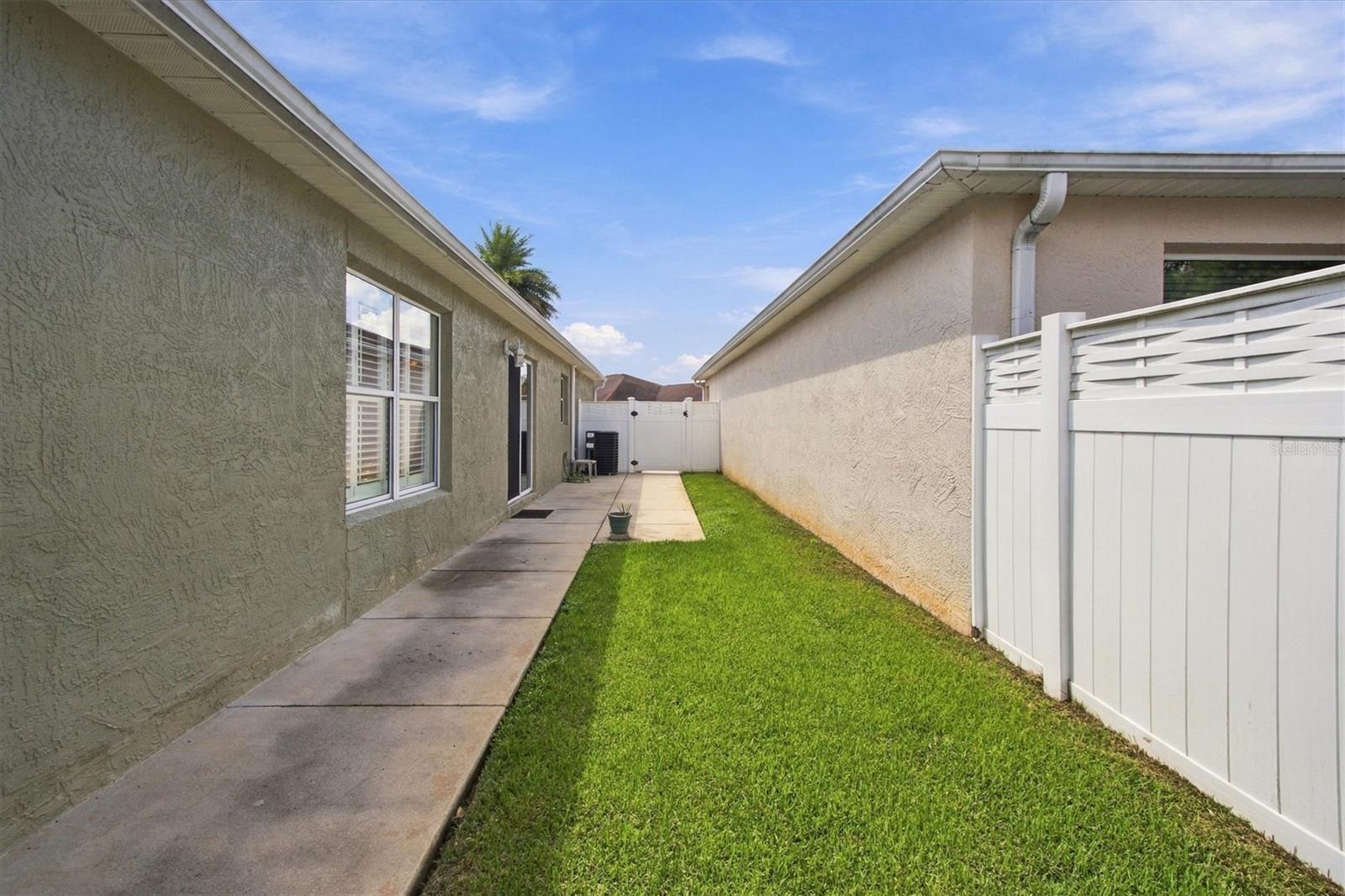 1075 Burnettown Pl Property Photo 24