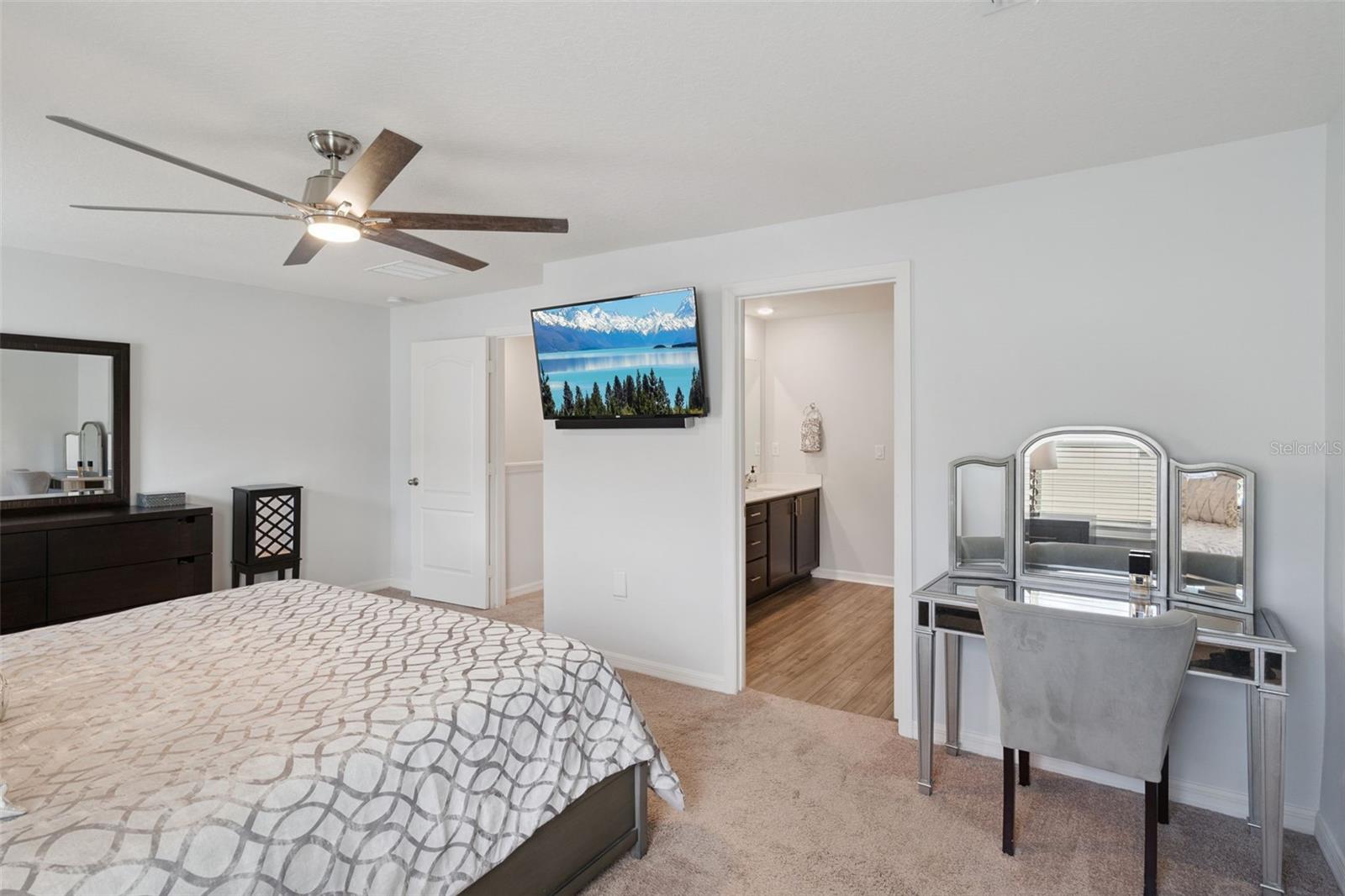 1537 Wynford Cir Property Photo 15