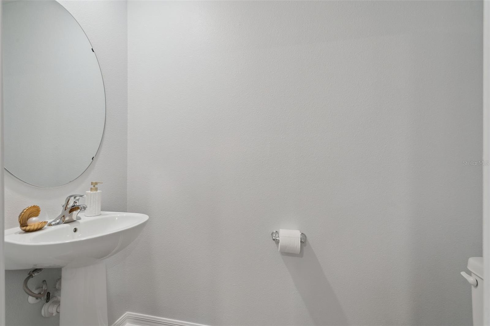 1537 Wynford Cir Property Photo 25