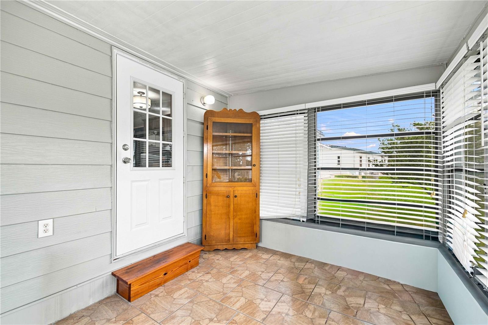 704 Roseapple Ave Property Photo 24
