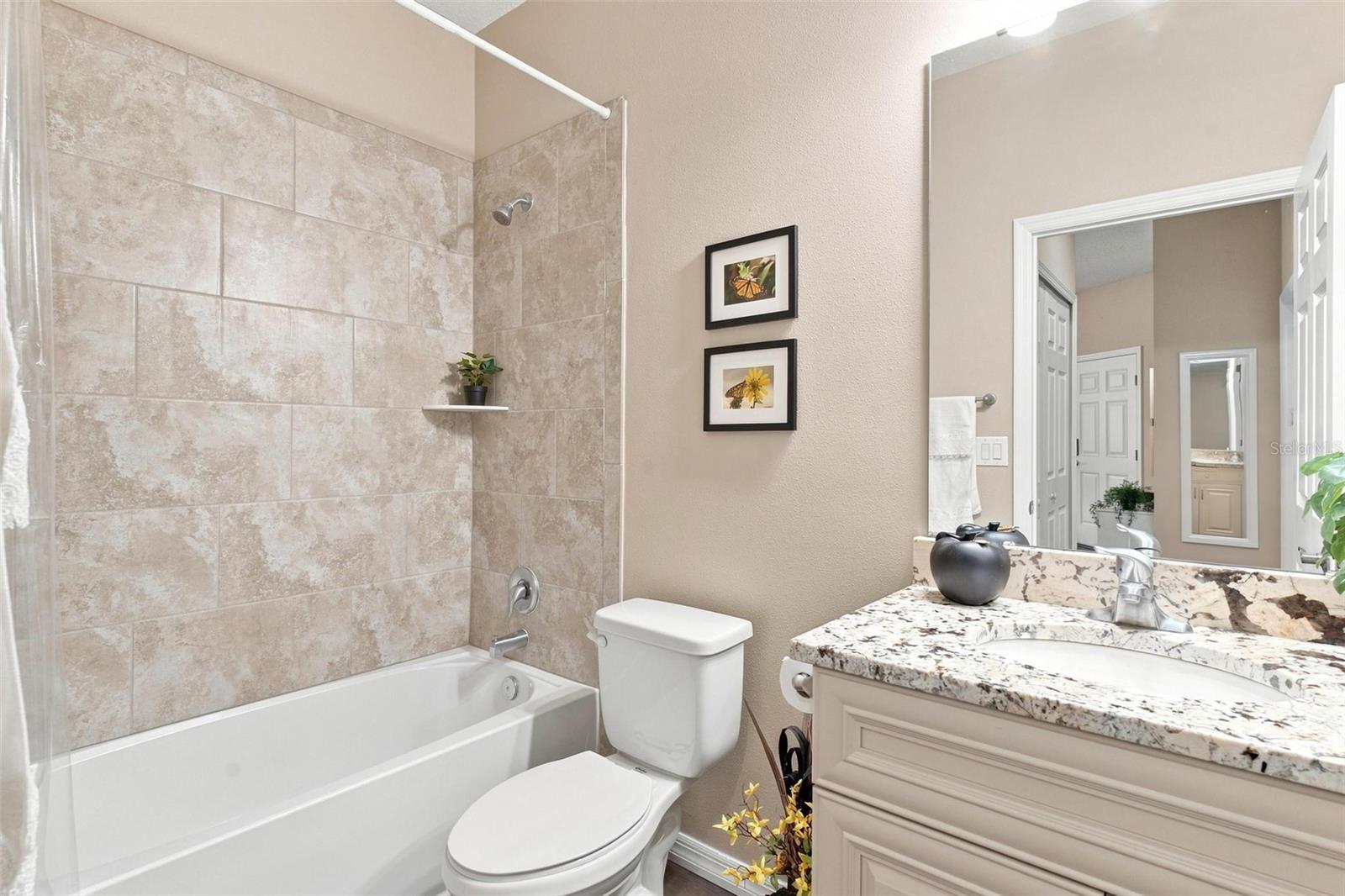 27001 White Plains Way Property Photo 34