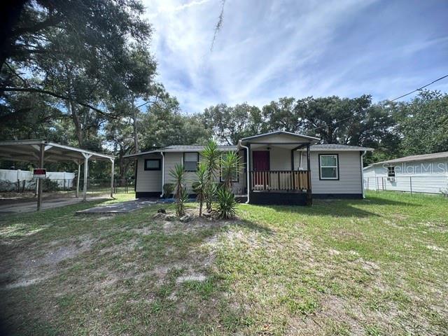 1215 Manor Dr Property Photo 4