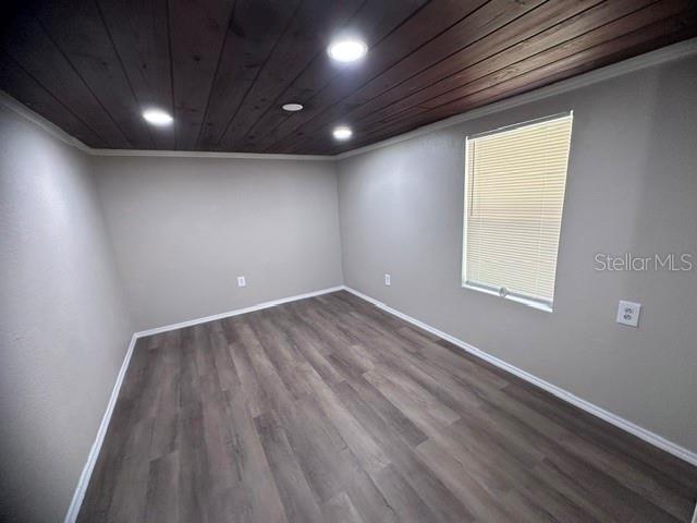 1215 Manor Dr Property Photo 20