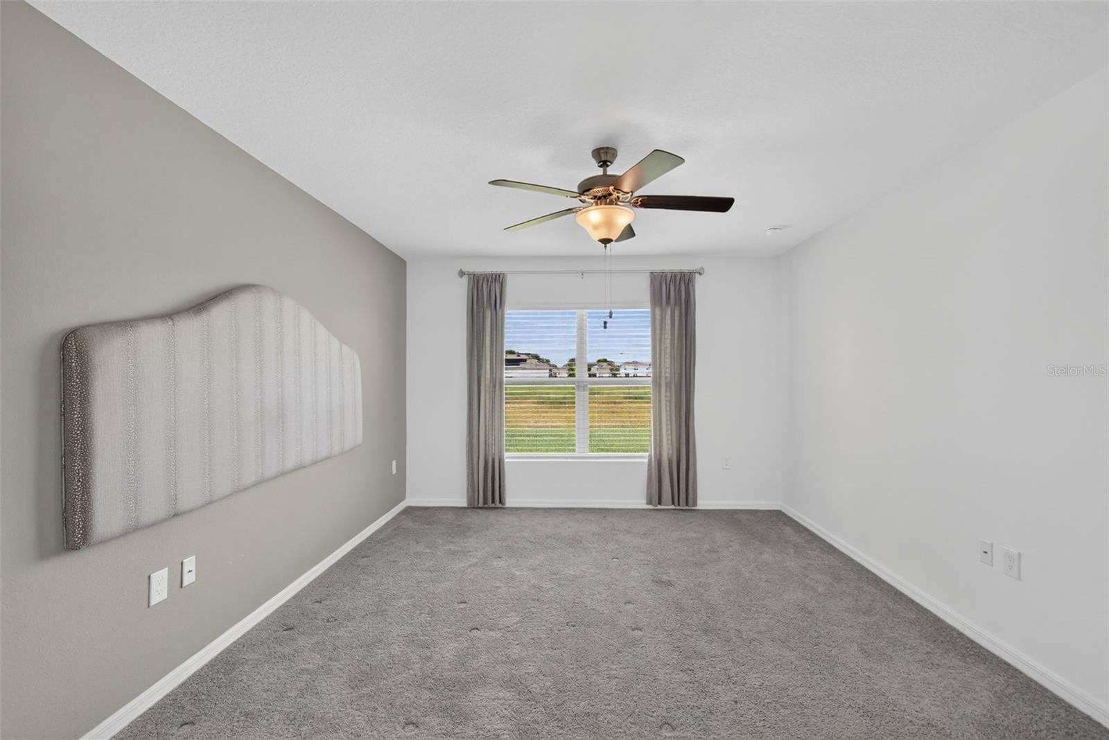 8510 Triumph Cir Property Photo 26