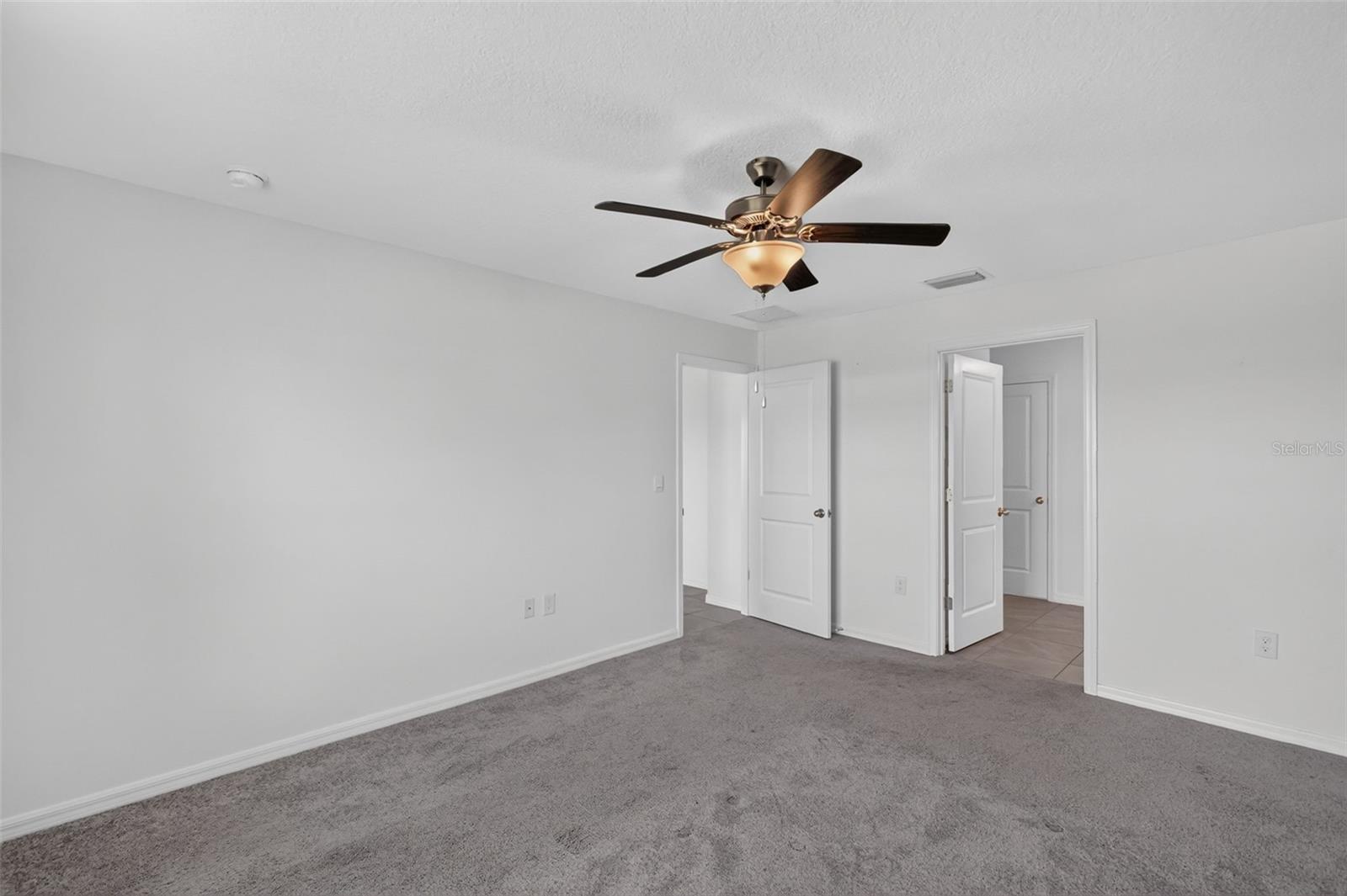 8510 Triumph Cir Property Photo 28