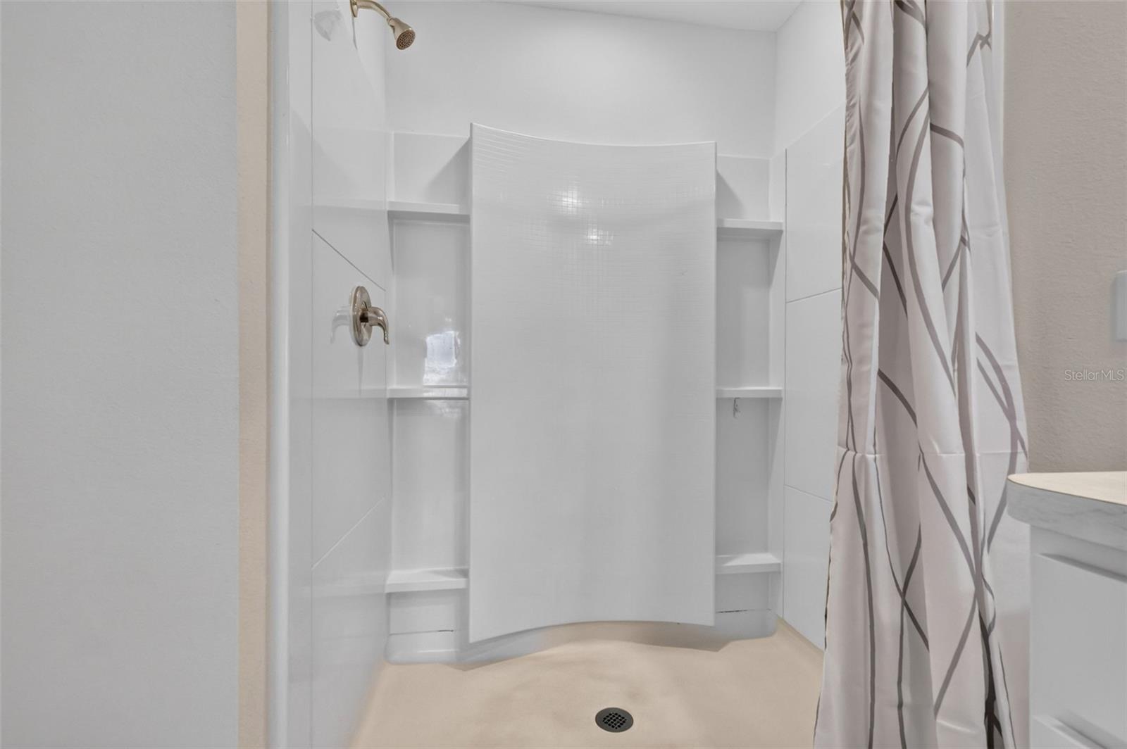 8510 Triumph Cir Property Photo 32