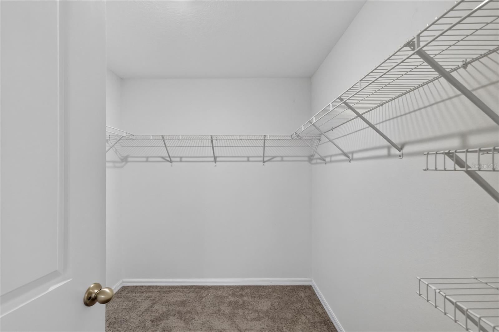 8510 Triumph Cir Property Photo 33