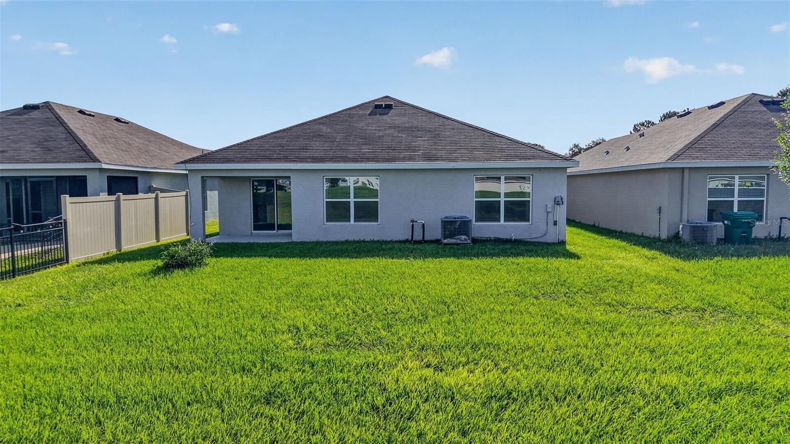 8510 Triumph Cir Property Photo 54