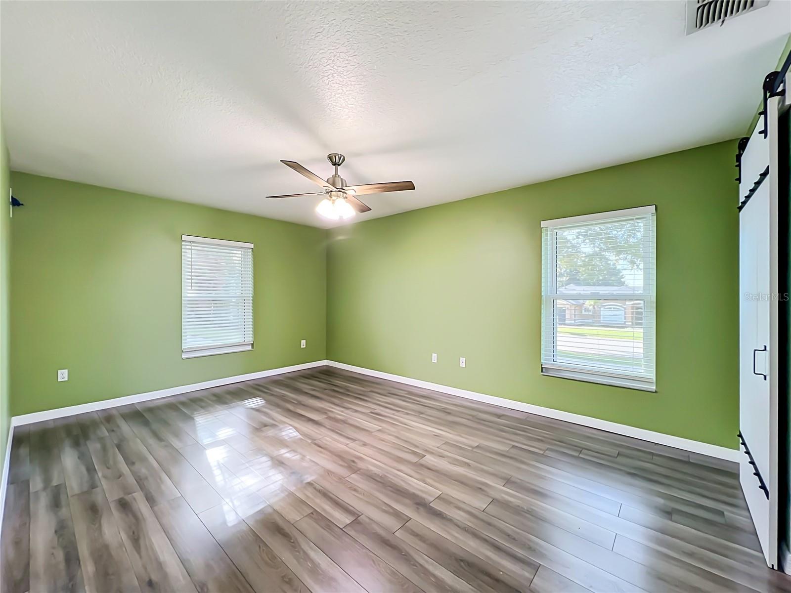 1010 High Ridge Ct Property Photo 28