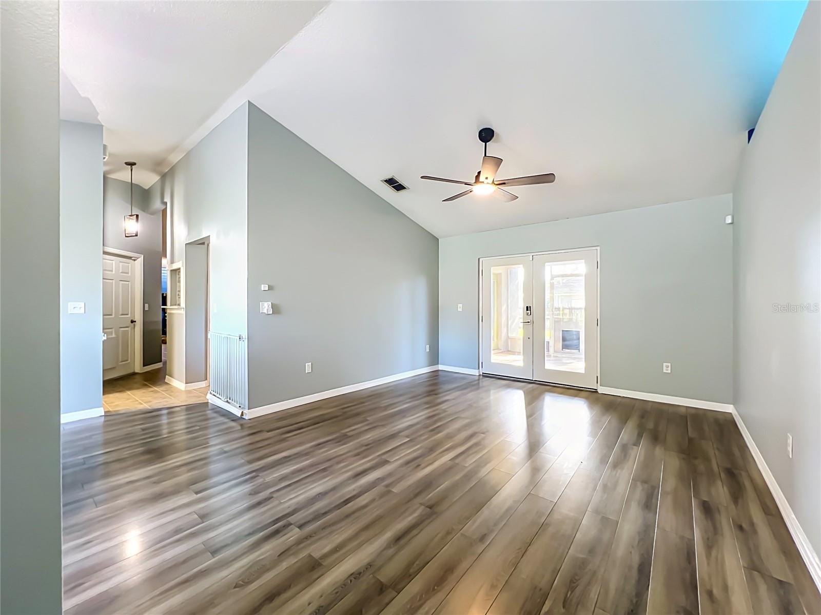 1010 High Ridge Ct Property Photo 43