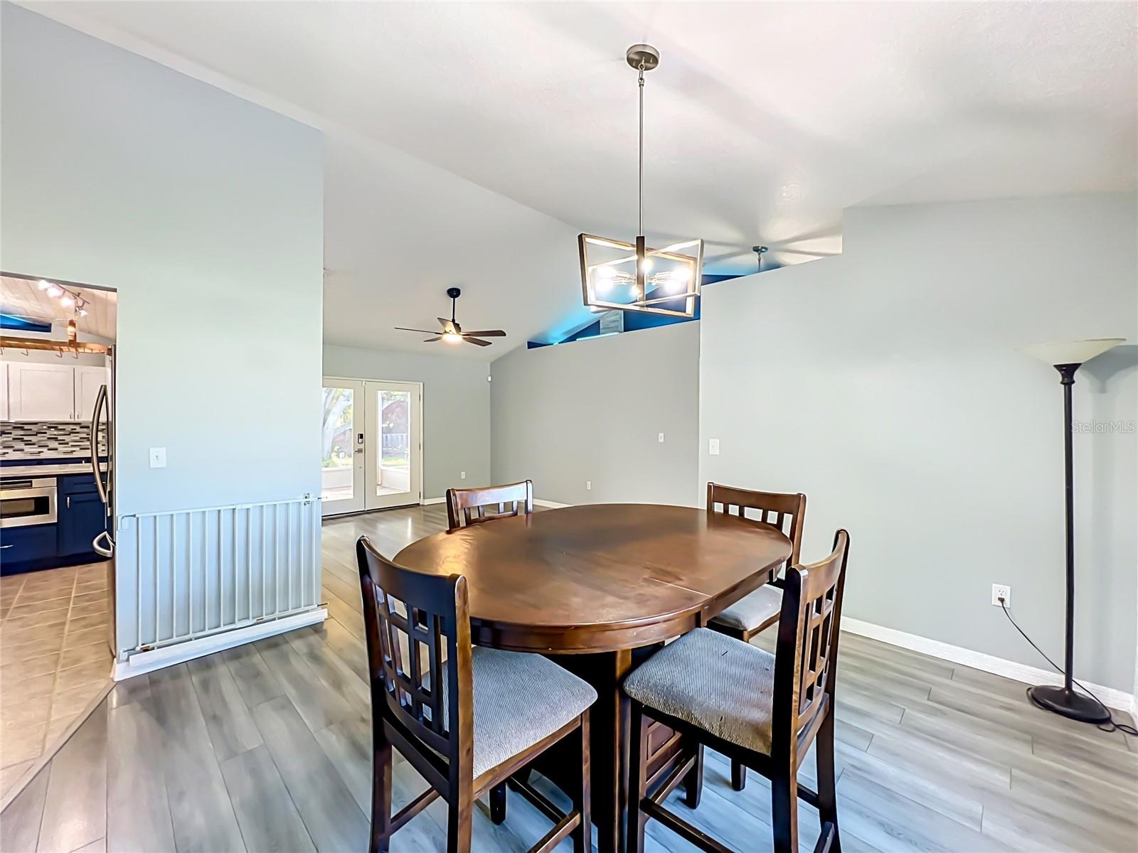 1010 High Ridge Ct Property Photo 52