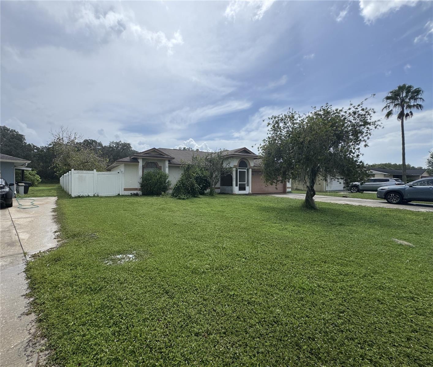 545 Bar Dr Property Photo 2