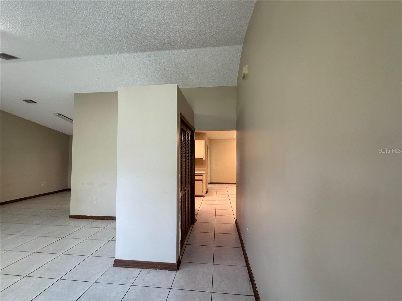 545 Bar Dr Property Photo 5