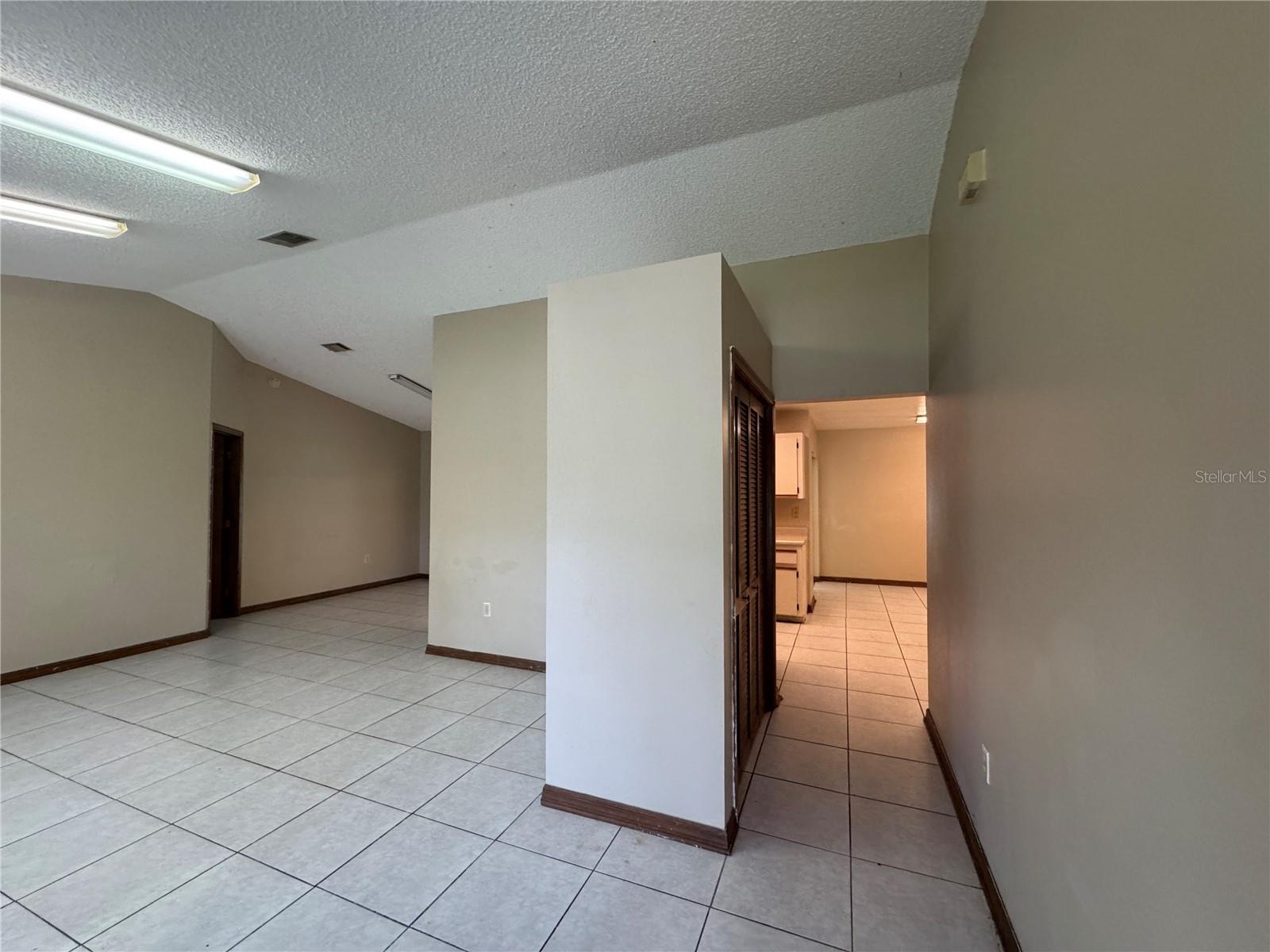 545 Bar Dr Property Photo 6