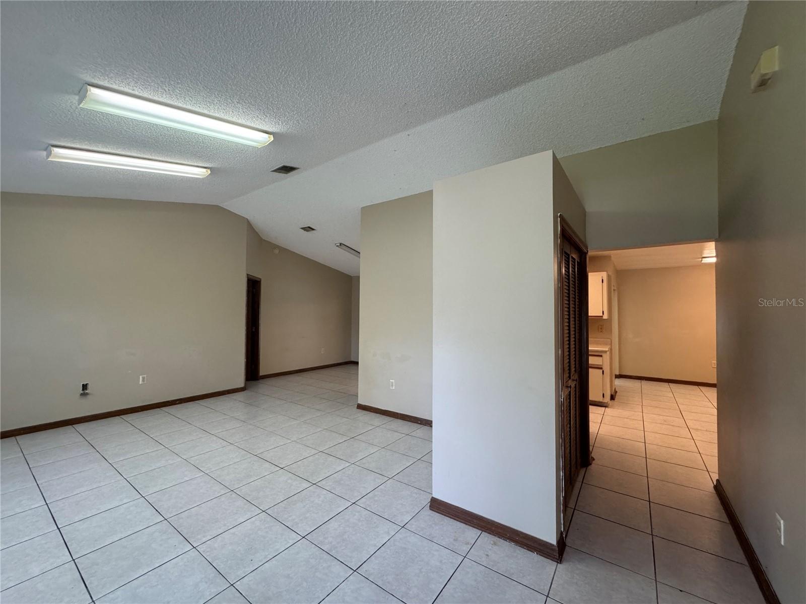 545 Bar Dr Property Photo 7