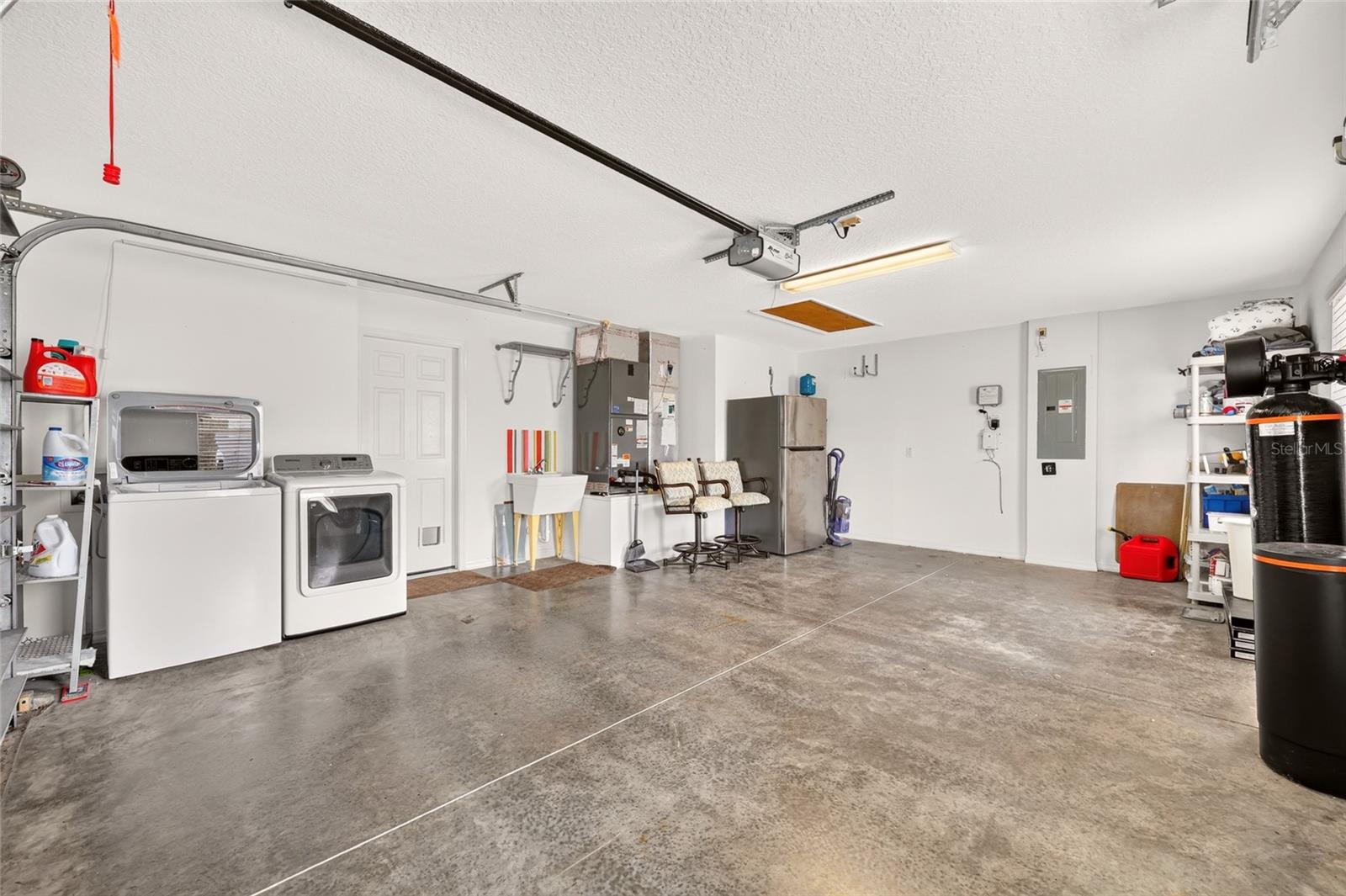 1945 Fiddlewood Pl Property Photo 45