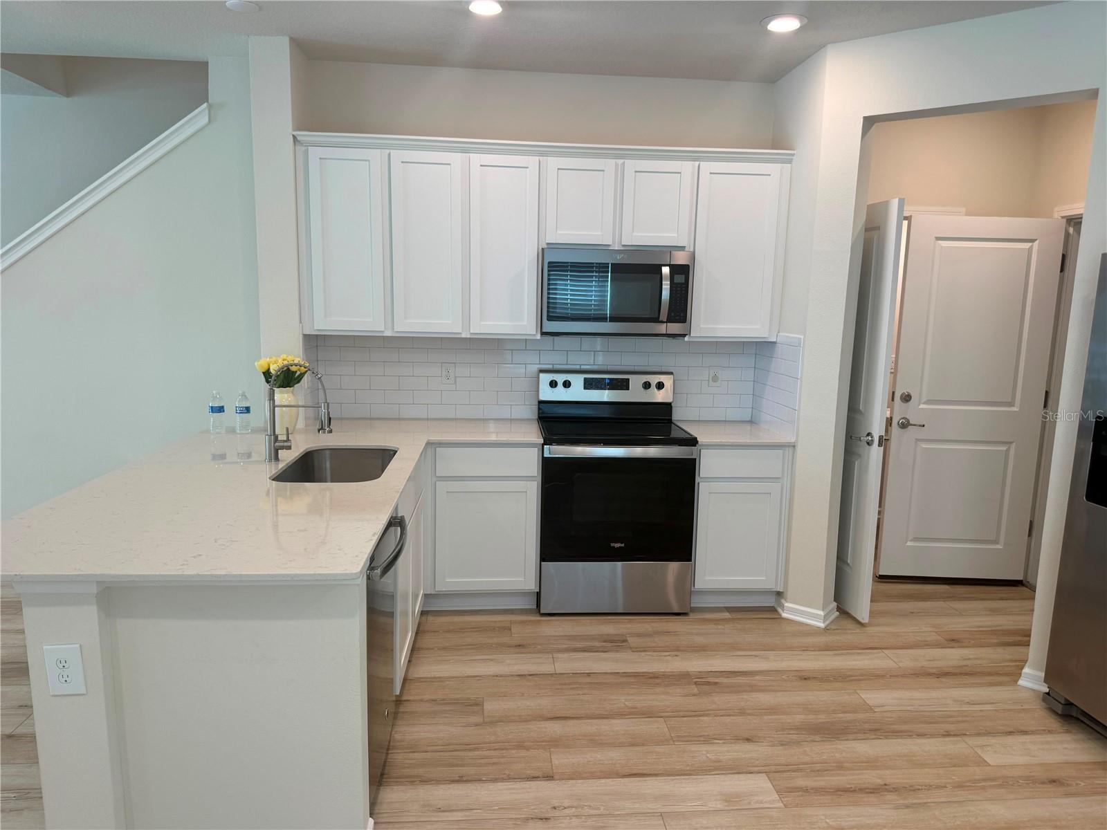 2803 STUNNING AVE Property Photo 1
