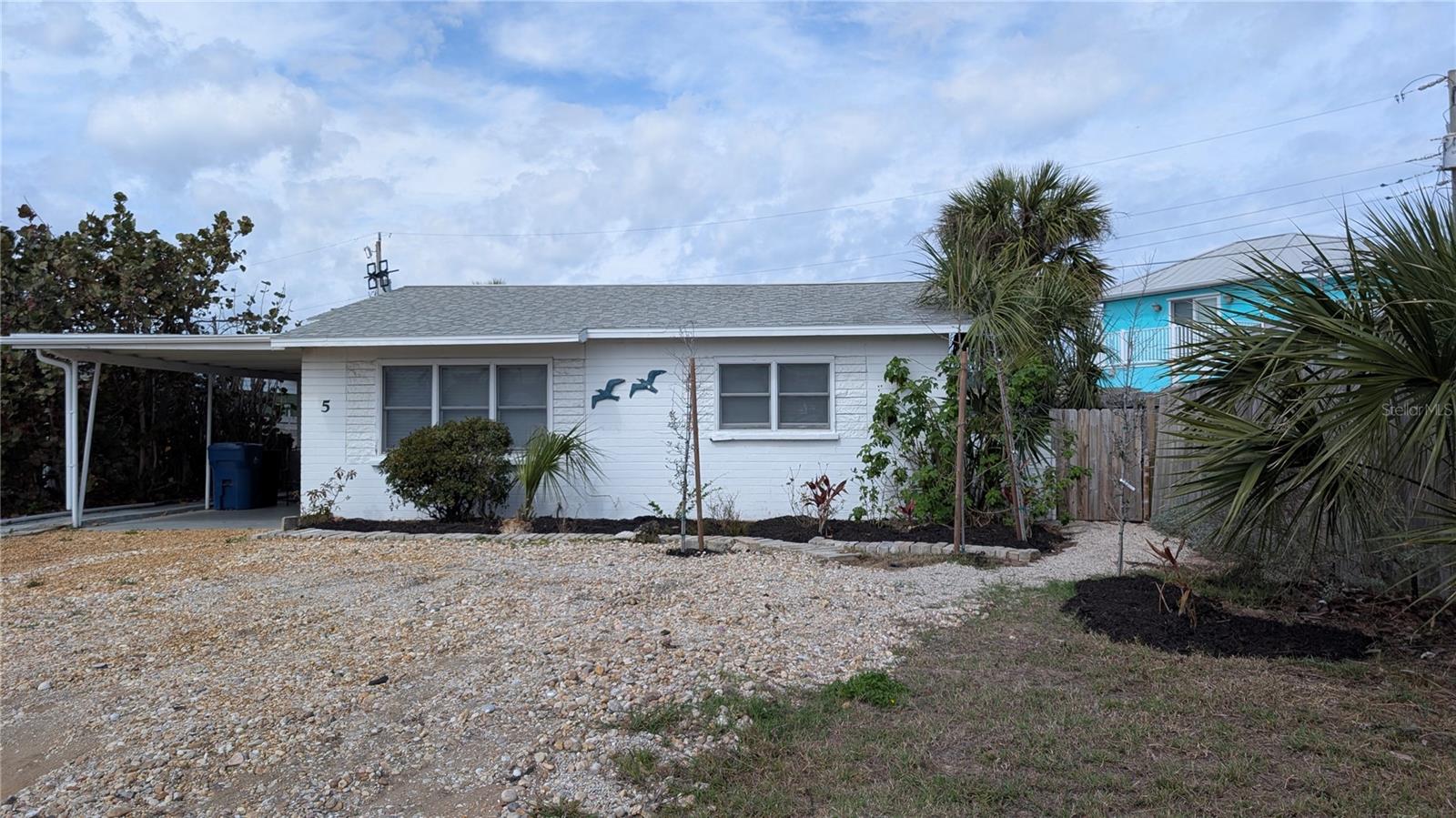 5 Seaside Dr Property Photo 1